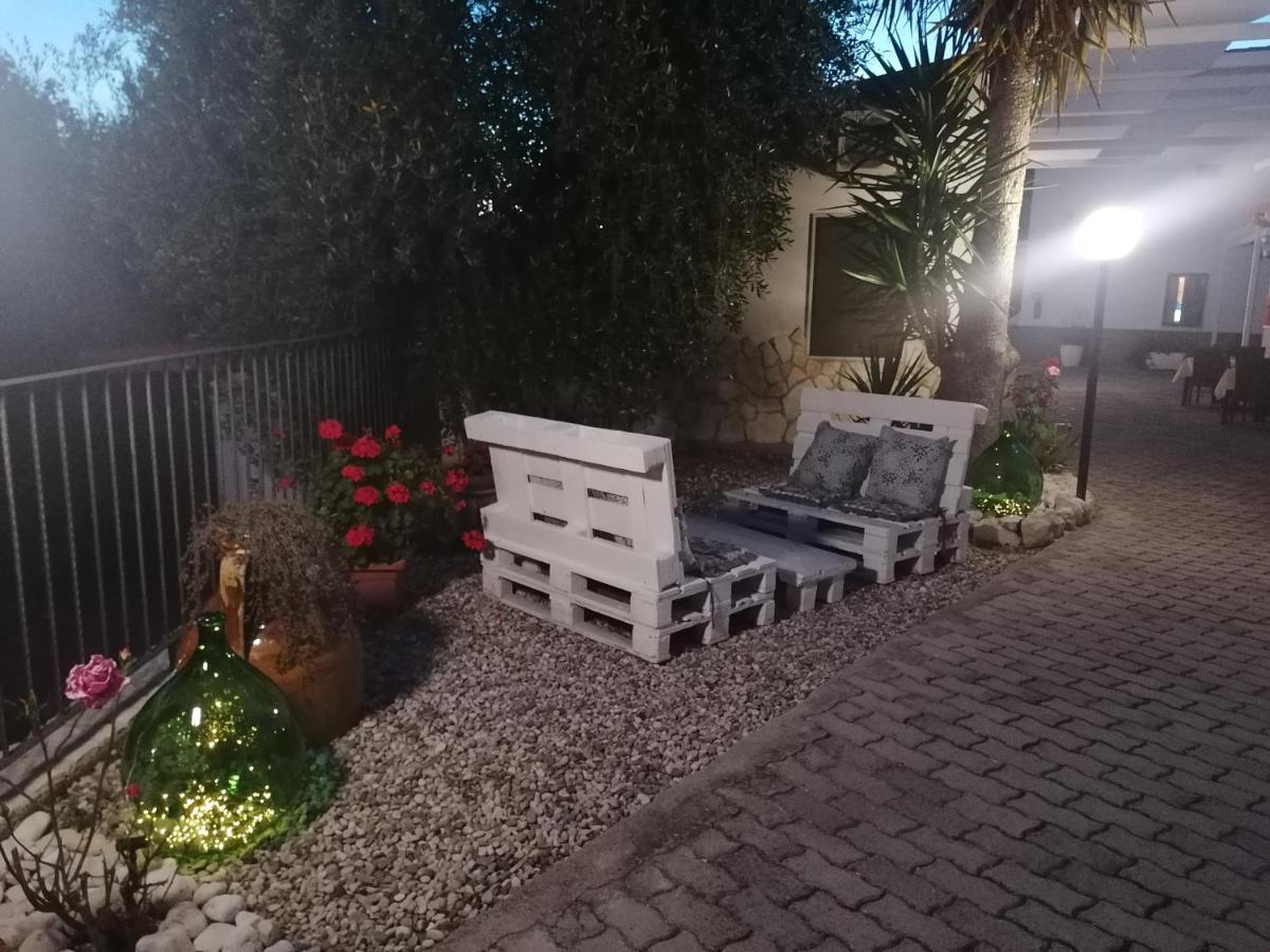 Agriturismo Valle Dei Gelsi Peschici Exterior foto
